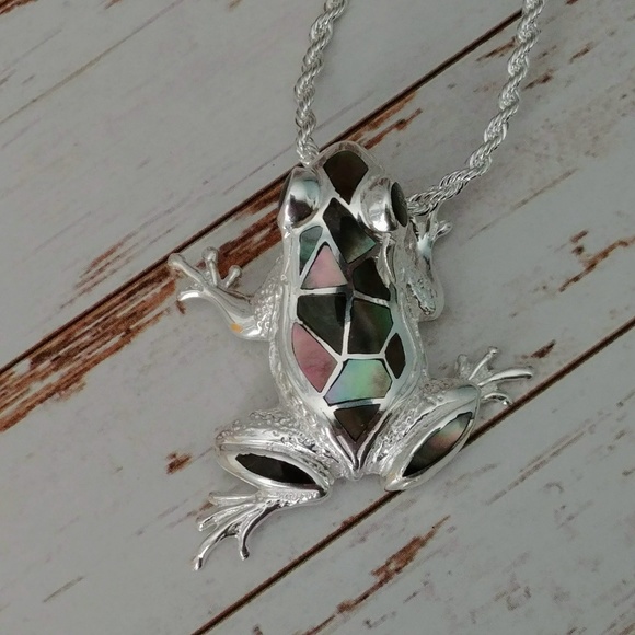 Jewelry - Abalone & Moonstone Frog Pendent